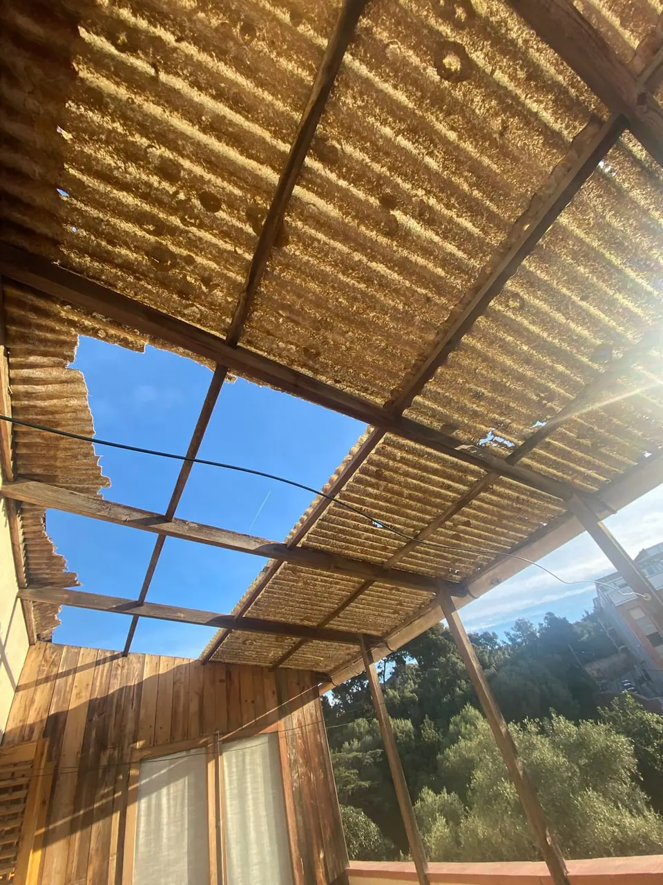 Antes: Cambio de cubierta de un balcón